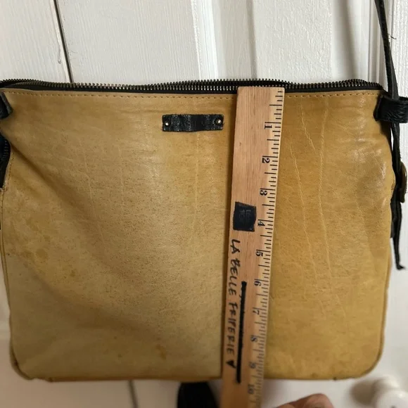 Genuine leather / fur trim crossbody - Picture 10 of 11